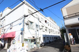 山本住宅の物件外観写真